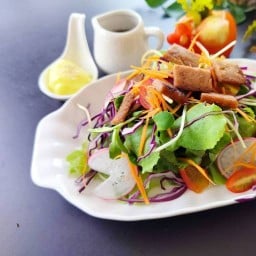 ร้านอาหารเจ เผิงโหย่วไช่ -