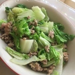 ผัดผักกาดขาว