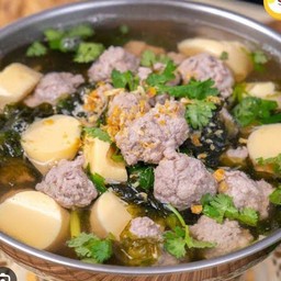 แกงจืดเต้าหู้ผักกาดขาวหมูสับ