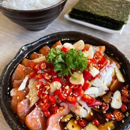 แซลมอนดอง 10 ชิ้น ชุดใหญ่ พร้อมข้าว&สาหร่าย