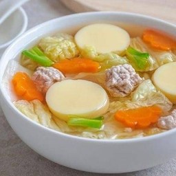 แกงจืดเต้าหู้ วุ้นเส้น ผักกาดขาว