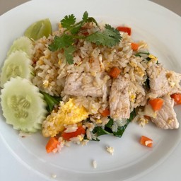 ข้าวผัดหมู
