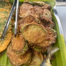 ยำแล้วยำแซ่บบ&ครัวอ้อมดาวแกงใต้