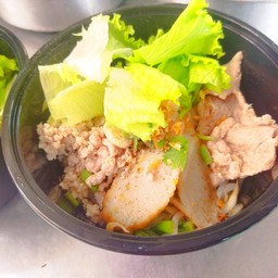 ก๋วยเตี๋ยวต้มยำน้ำใส+น้ำดื่มสิงห์600 มล.