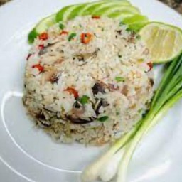 ข้าวผัดปลาทู