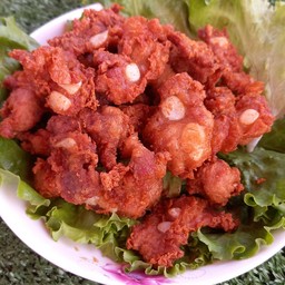 หมูทอดกระเทียม เซียนเต๋า สาขาตลาดเช้าพฤษา12