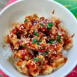 ข้าวไก่ทอดซอสบาร์บีคิว(BBQ Sauce)