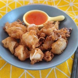กุ้งกับปลาหมึก กรอบคุณย่า