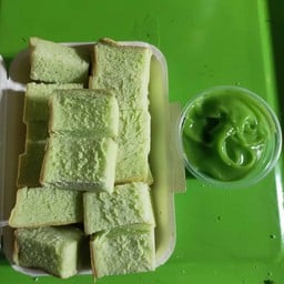 ขนมปังสังขยาใบเตย