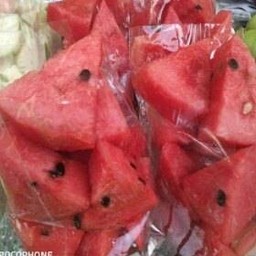ผลไม้ ยายสา