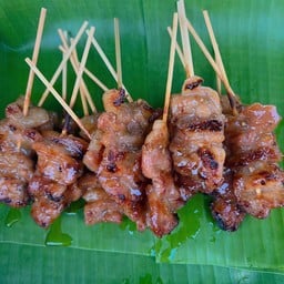 หมูปิ้งโบราณ หน้าอ่างบางพระ