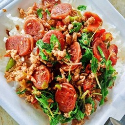 กะเพรากุนเชียงหมูสับ(กับข้าว)