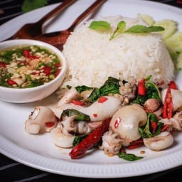 เต็กเฮงตามสั่งโภชนาเหลาริมทาง ตลาดไทยสมบูรณ์ ล๊อคD7