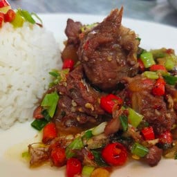 เตี๋ยวหมูตุ๋นกระดูกวุ้น เตี๋ยวหมูตุ๋นกระดูกวุ้น
