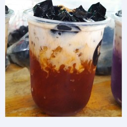 ชาไทยนมสด