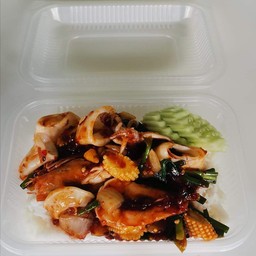 ผัดพริกเผาเป็นกับข้าว