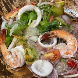 ยำวุ้นเส้นทะเล