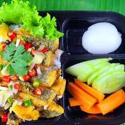 ข้าวหน้าปลาแกะสุดฟิน