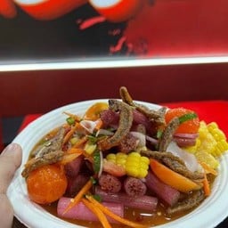 ยำสายบัวใส่ไข่แดง