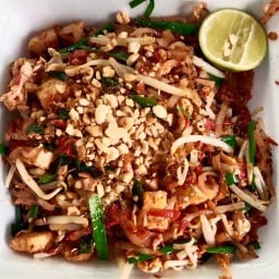 หอยทอดผัดไทยอินเตอร์ บายเชฟอริศ อุดรธานี