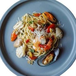 Spag Garlic Seafood AOP ซี้ฟูด