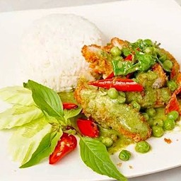 ซอสเขียวหวานราดข้าว