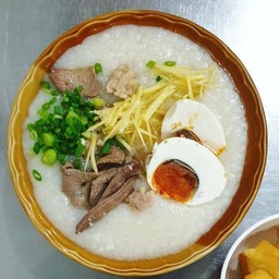 โจ๊กหมูล้วน+ใข่เค็ม