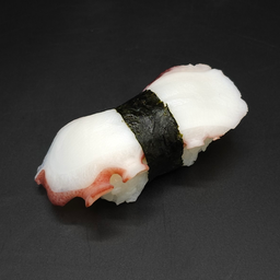 A16 - ซูชิหมึกทาโกะ
