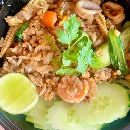ข้าวผัดทะเลรวมมิตร