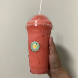 สตอเบอรี่ปั่น