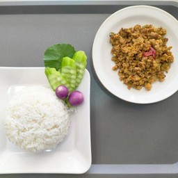 ข้าวราดแยกกับข้าวให้