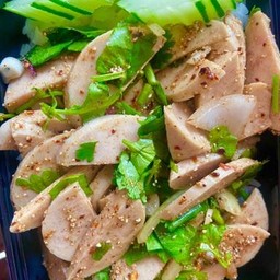 ข้าวลาบหมูยอ