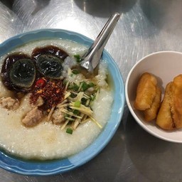 โจ๊กหมูล้วน+ใข่เยี่ยวม้า