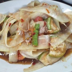 ส้มตำยำลาบ(เจ๊ติ๋ม)