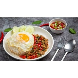 หม่ำป่ะล่ะ อาหารตามสั่งกลางซอย