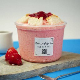 ปังเย็นนมหมี สตอเบอร์รี่