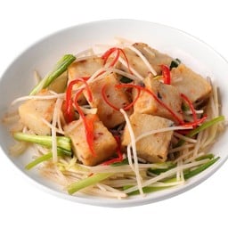 ขนมผักกาดผัดซอสฮองมิน