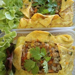 ไข่ยััดใส้หมูสับ ราดข้าว