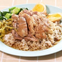 ข้าวขาหมู ธรรมดา + ไข่