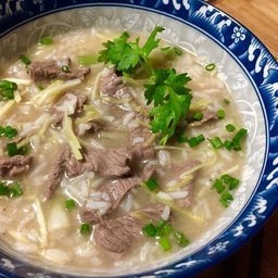 ข้าวต้มเนื้อ