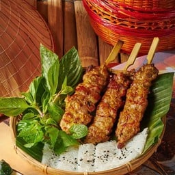 เส้นหมี่หมูย่างตะไคร้