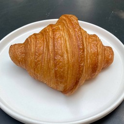 PLAIN CROISSANT