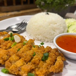 ข้าวไก่กรอบ