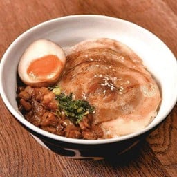 ข้าวหน้าหมูชาชู