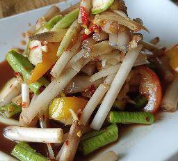 ตำไหล่บัว(ปลาร้า)