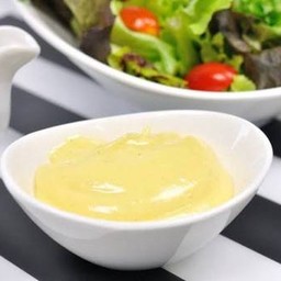 น้ำสลัดครีม