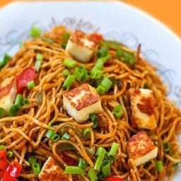 Paneer noodle & chow mine