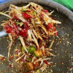 ส้มตำแซ่บนัว ครัวโคราช