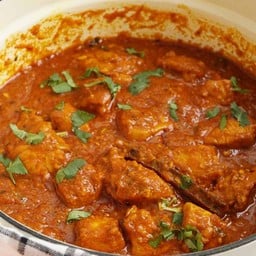 CHICKEN MADRAS
