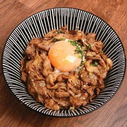 ข้าวหน้าเนื้อเทริยากิ